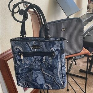 Jessica Simpson Navy and White Paisley  Bag and Laptop Insert